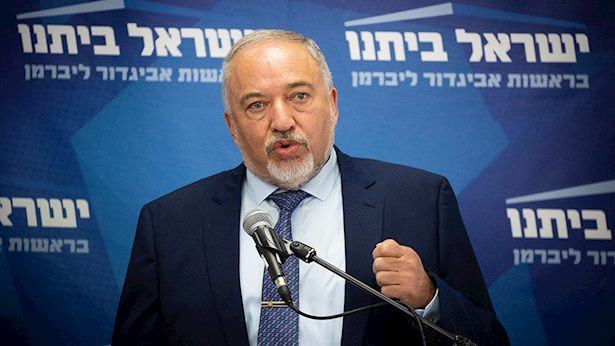 יומיים לסגירת הרשימות: ליברמן חושף את רשימת "ישראל ביתנו"