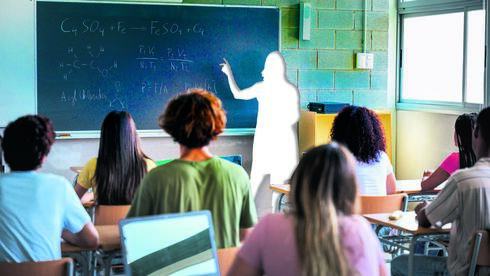המורים משלמים מחיר כבד: "חושבים איך לשרוד את היום"
