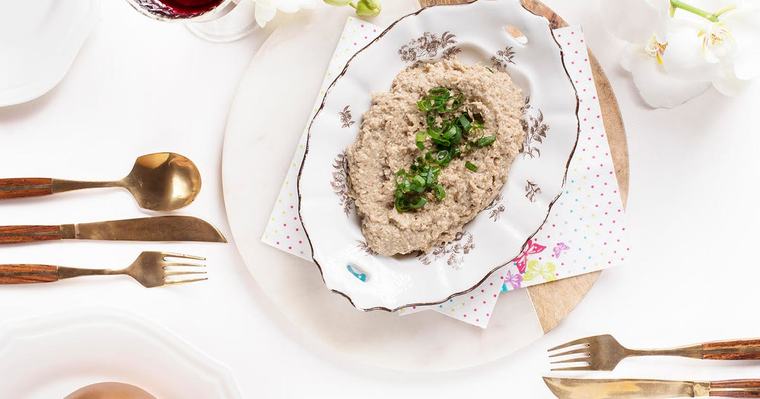 רוסי, רומני, פולני או טבעוני: מתכונים וטריקים לכבד קצוץ מושלם