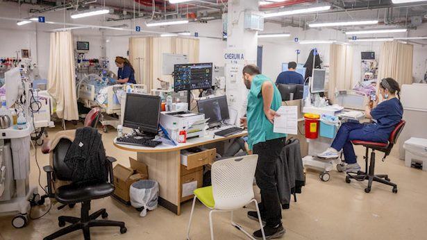 אזהרה חמורה להורים: שני אחים קטנים אושפזו בטיפול נמרץ