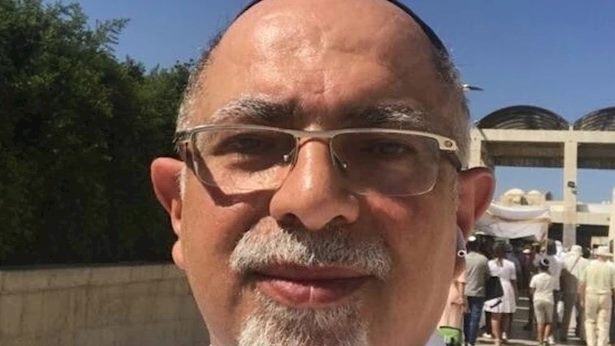 משפט ב-10 דקות: היהודי שביקר בישראל ונזרק לכלא באיראן